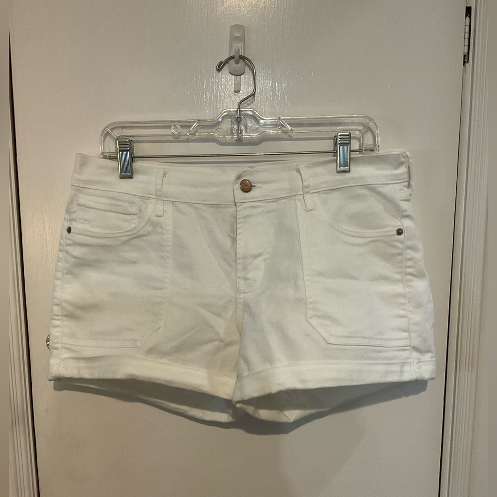 White jean shorts